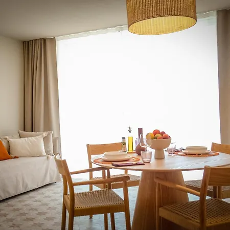 Casa Rivana 1 *
